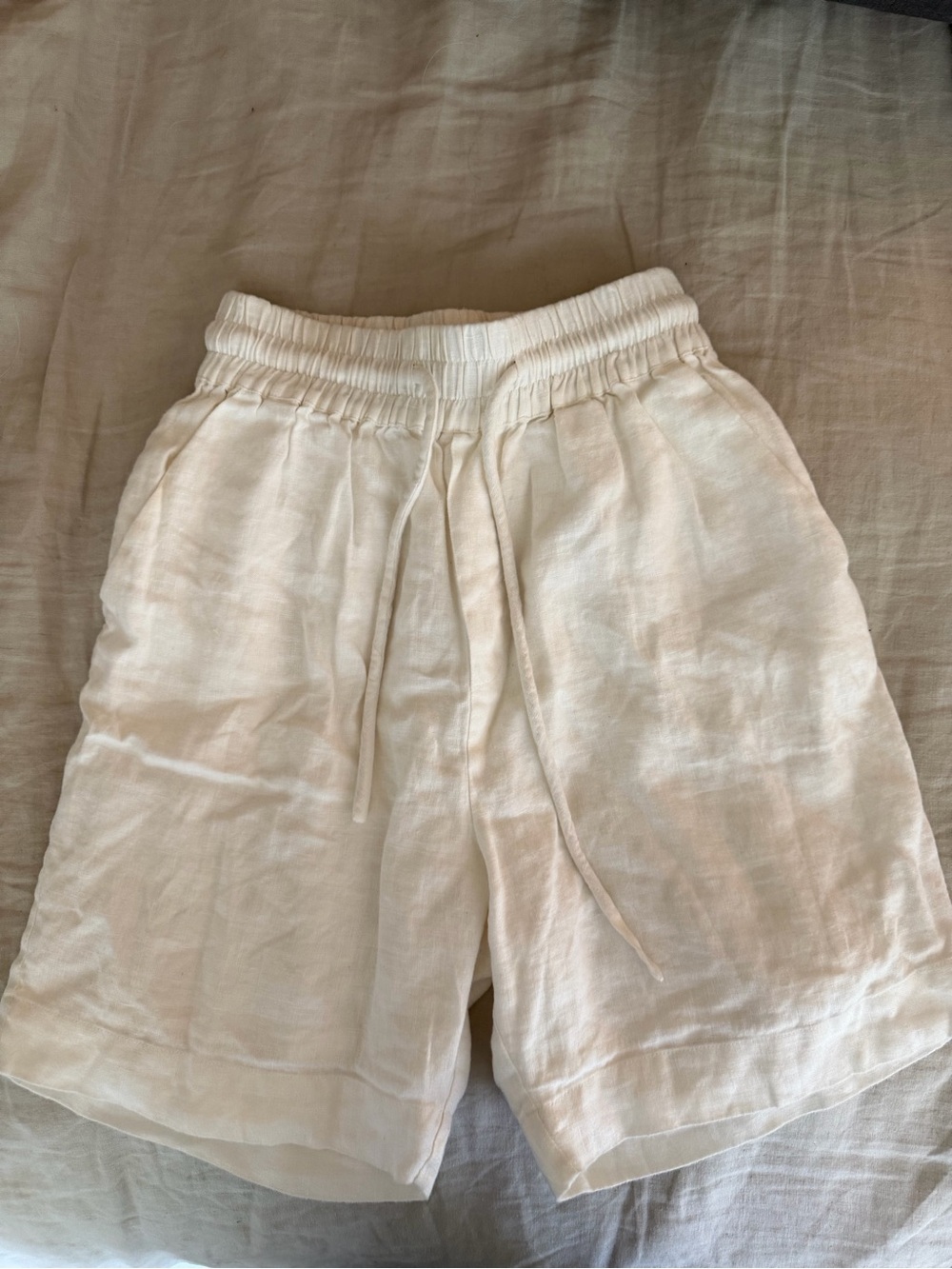 SIR. Women's Cream Linen Drawstring Bermuda Shorts, Size 32